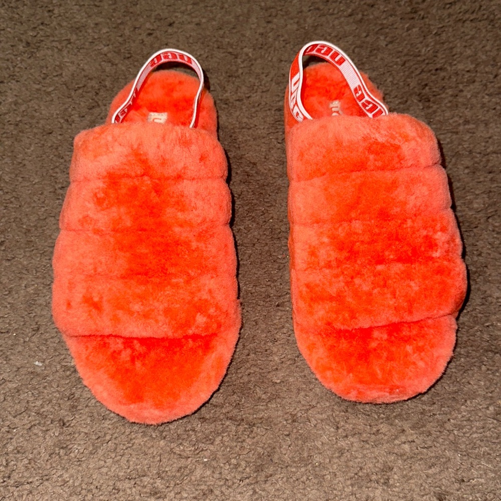Ugg Fluff Slippers